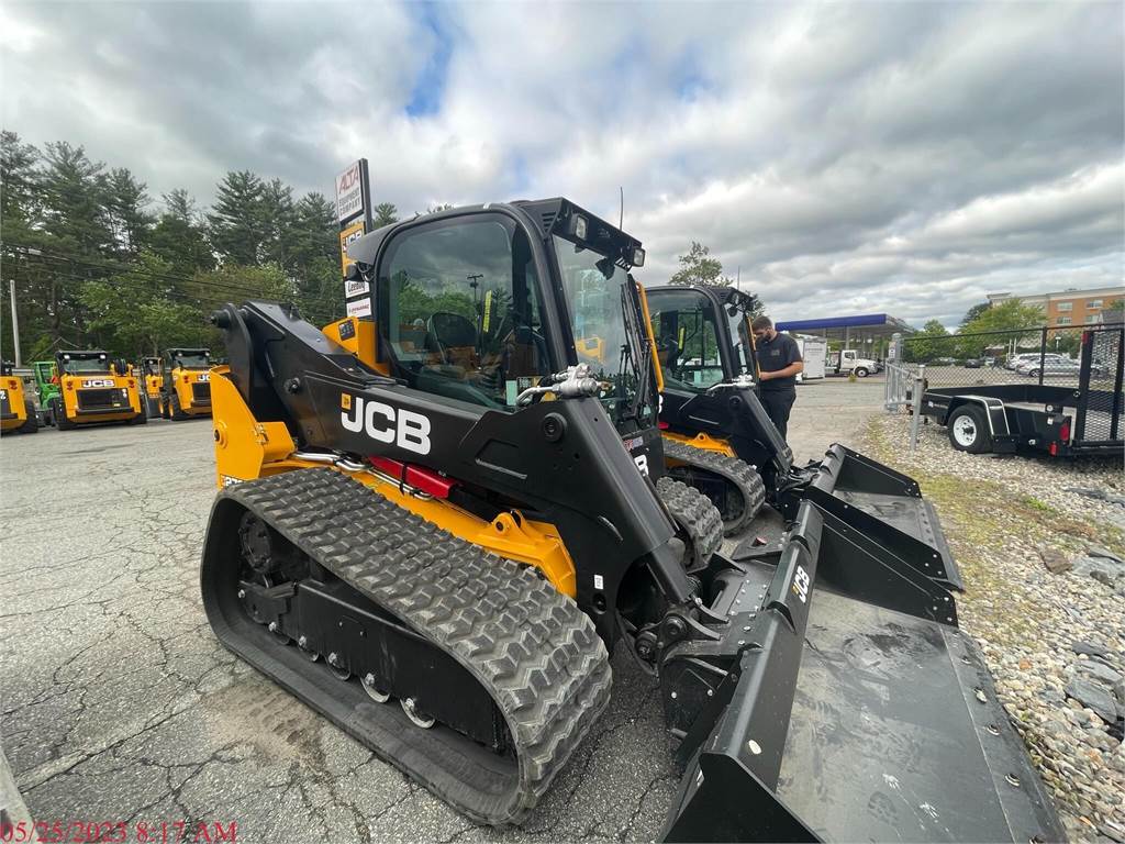 Photo of a 2023 JCB 270T