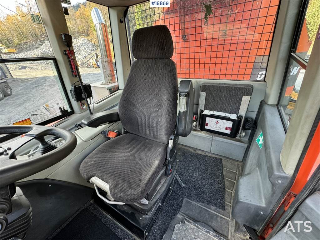 Doosan DA30 Dump Truck