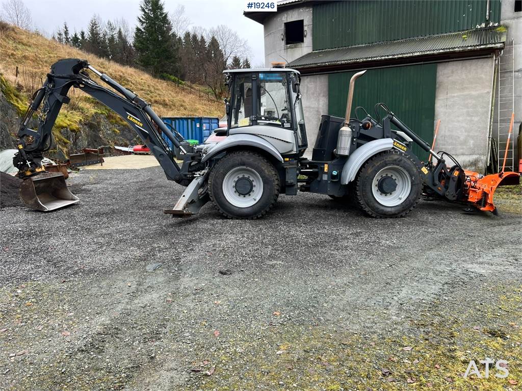 Lännen 8600i Backhoe w/ Rototilt, Bucket, Pinch, sanding