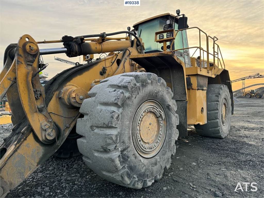 CAT 988H