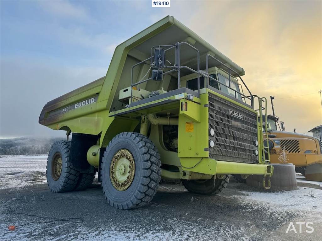 Euclid R40C Dump Truck WATCH VIDEO