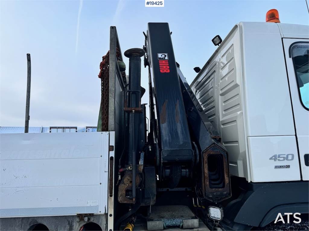 Volvo FM450 6x2 Crane truck w/ 19 t/m HIAB crane.