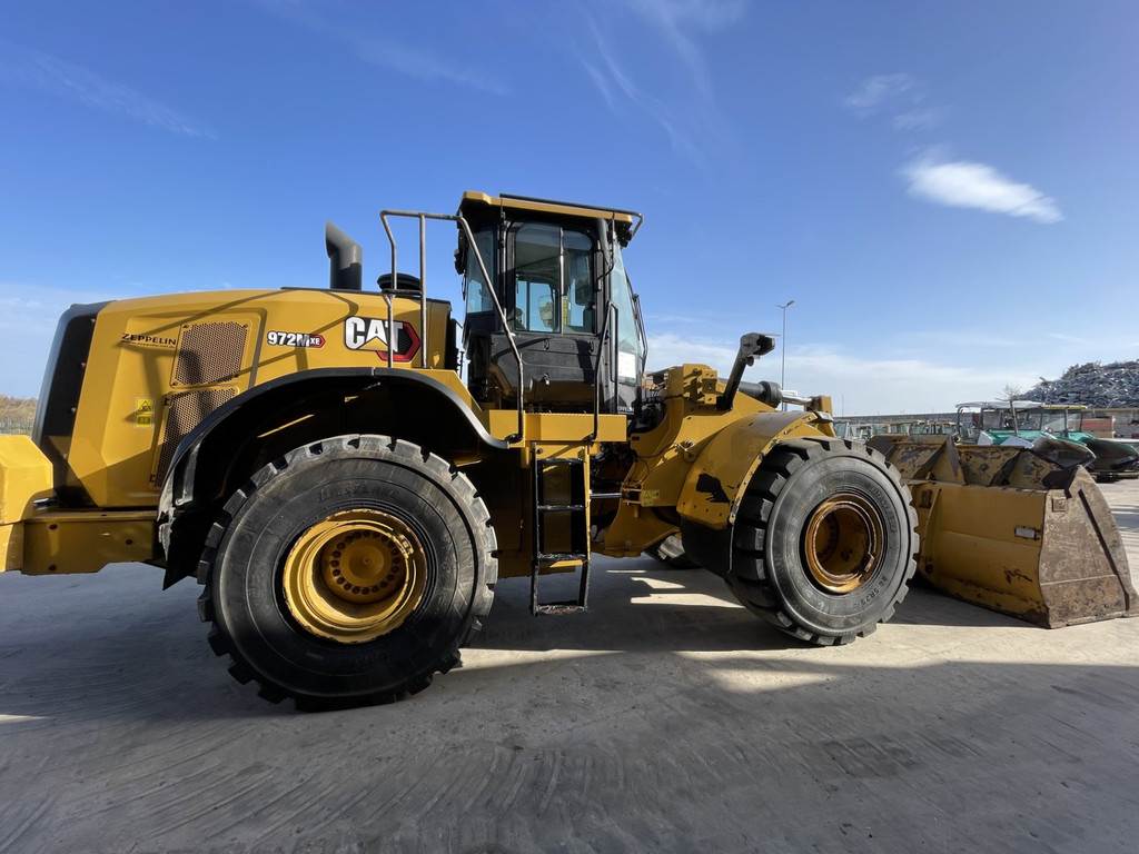 CAT 972M