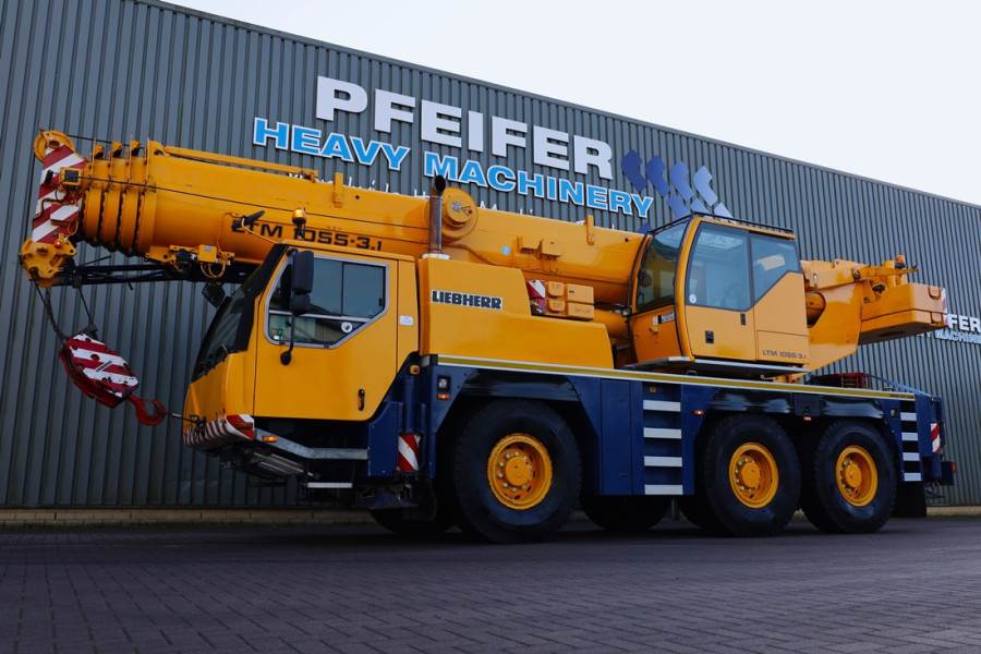 Liebherr LTM1055-3.1 Diesel, 6x6x6 Drive, 32.5m Main Boom,