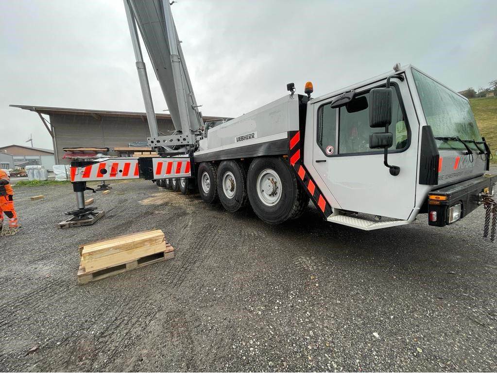 Liebherr LTM1500 - Excellent quality European used crane