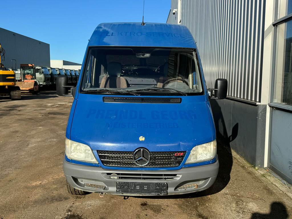 Mercedes-Benz Sprinter 211 CDI