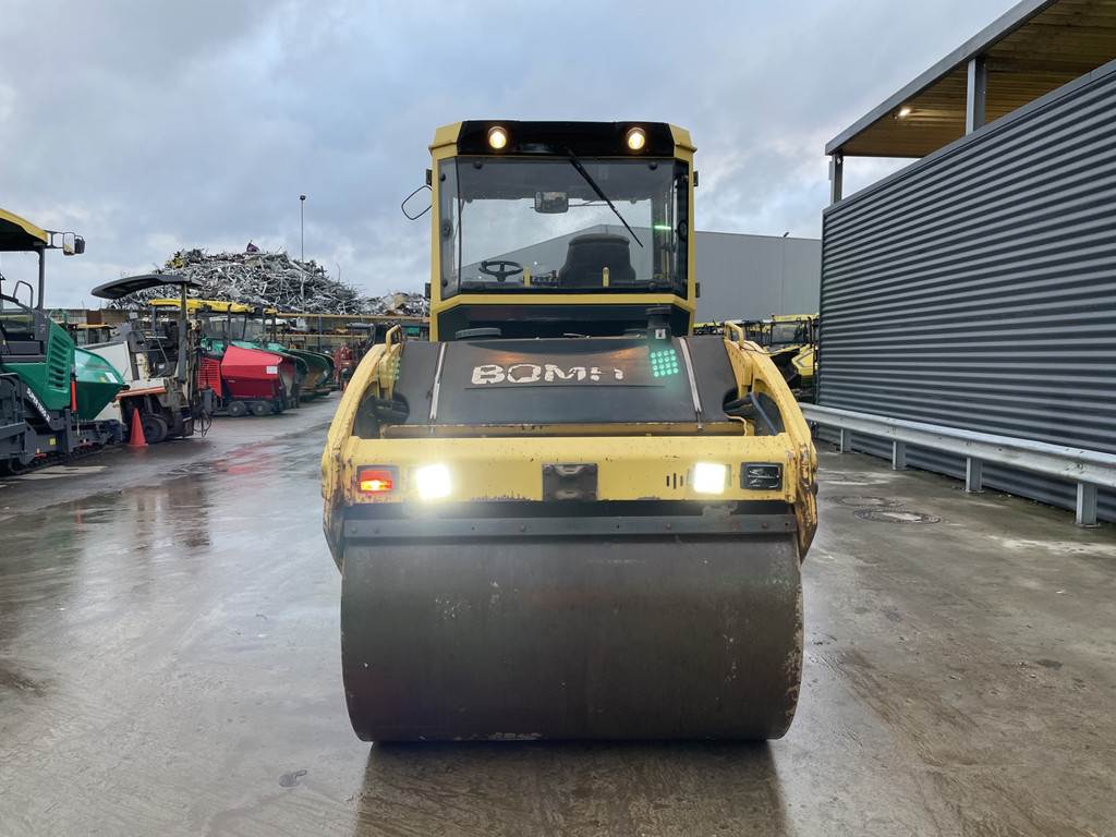 Bomag BW 161 AD-4