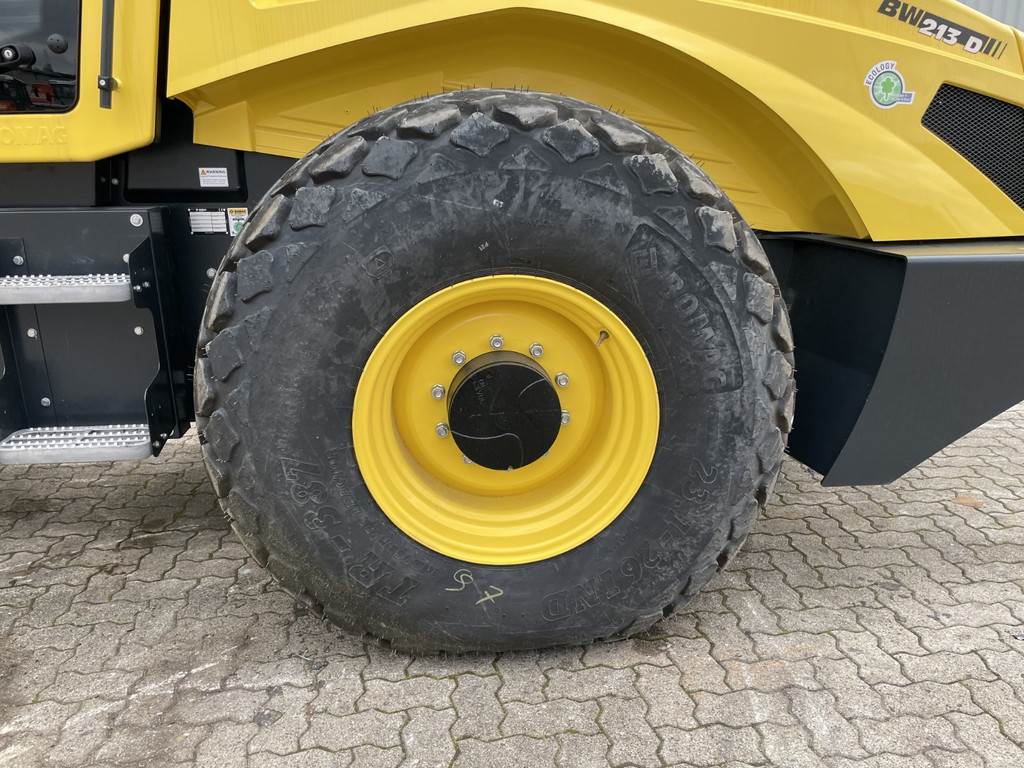 Bomag BW 213 D-5