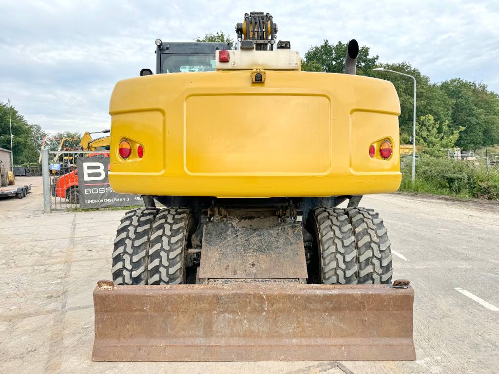 CAT M315D - 360° Engcon Rotating Bucket + Grapple