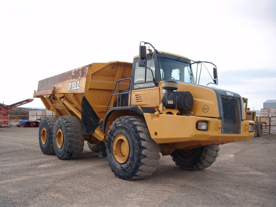 Used Bell B 40 D articulated Dump Truck (ADT) Year: 2003 Price: $79,774 ...