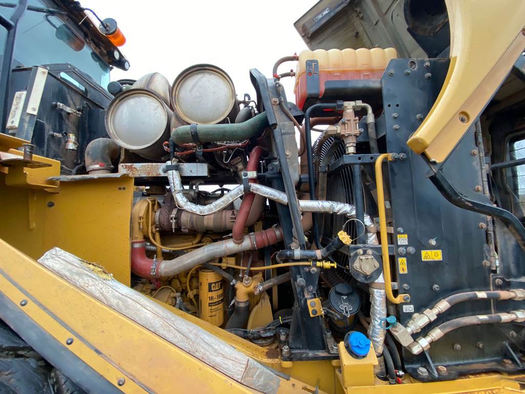 CAT 966M XE - Excellent condition