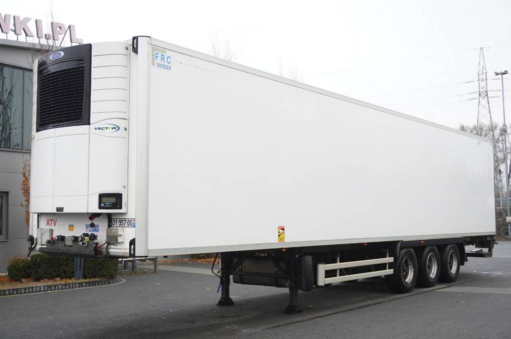 Lamberet refrigerated semi-trailer / Carrier Vector 1550 un