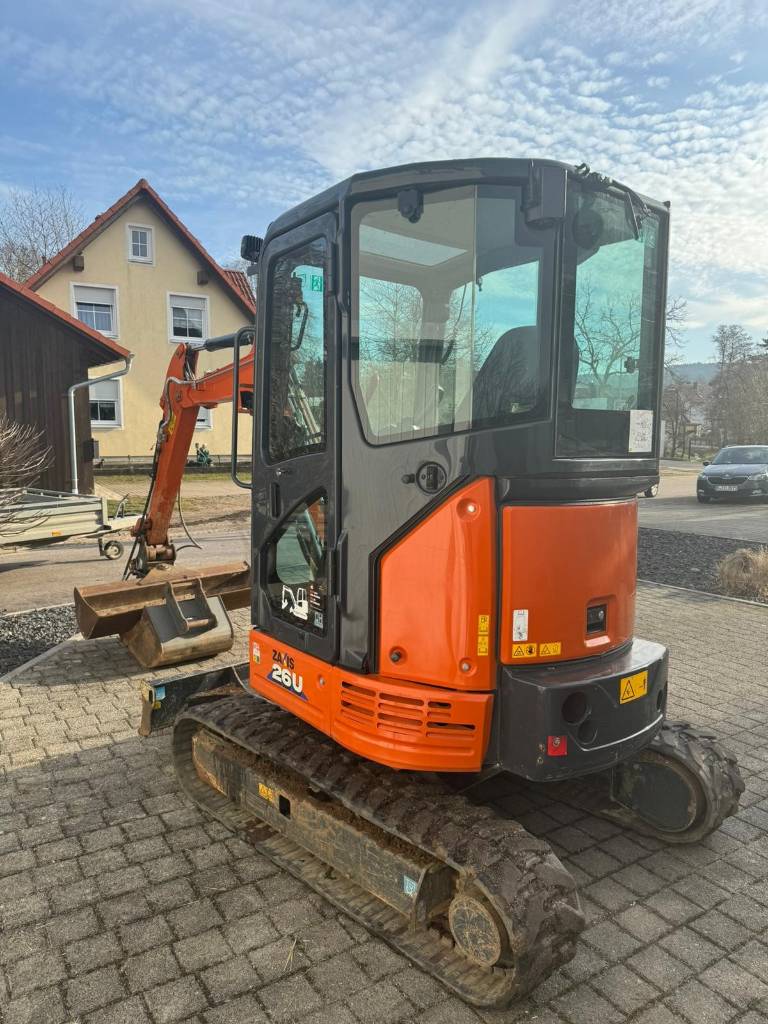 Hitachi ZX 26 U-6 MIETE / RENTAL (12002050)