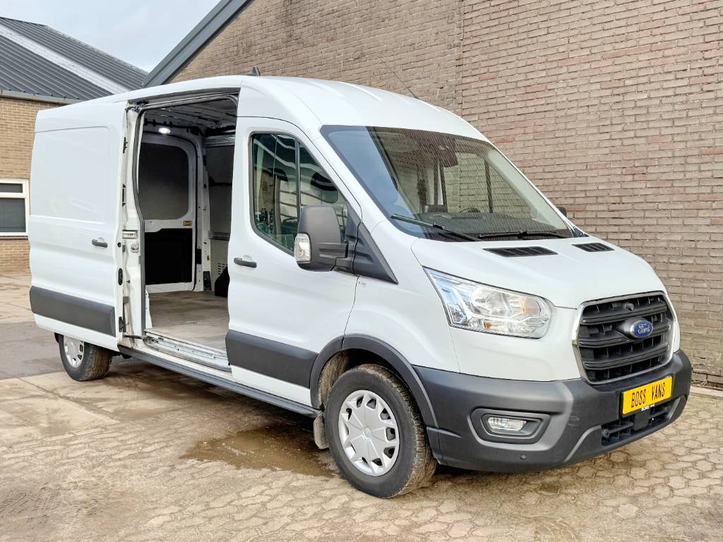 Ford Transit 185hp - Automatic Lane Assist Parking Heat