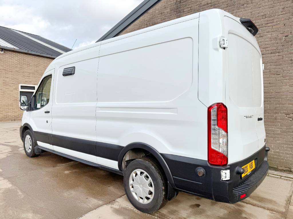 Ford Transit 185hp - Automatic Lane Assist Parking Heat