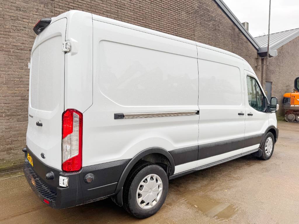 Ford Transit 185hp - Automatic Lane Assist Parking Heat