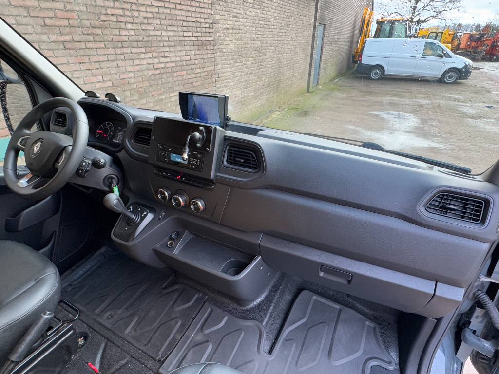 Renault Master 150hp - Automatic Airco Cruise Plancher