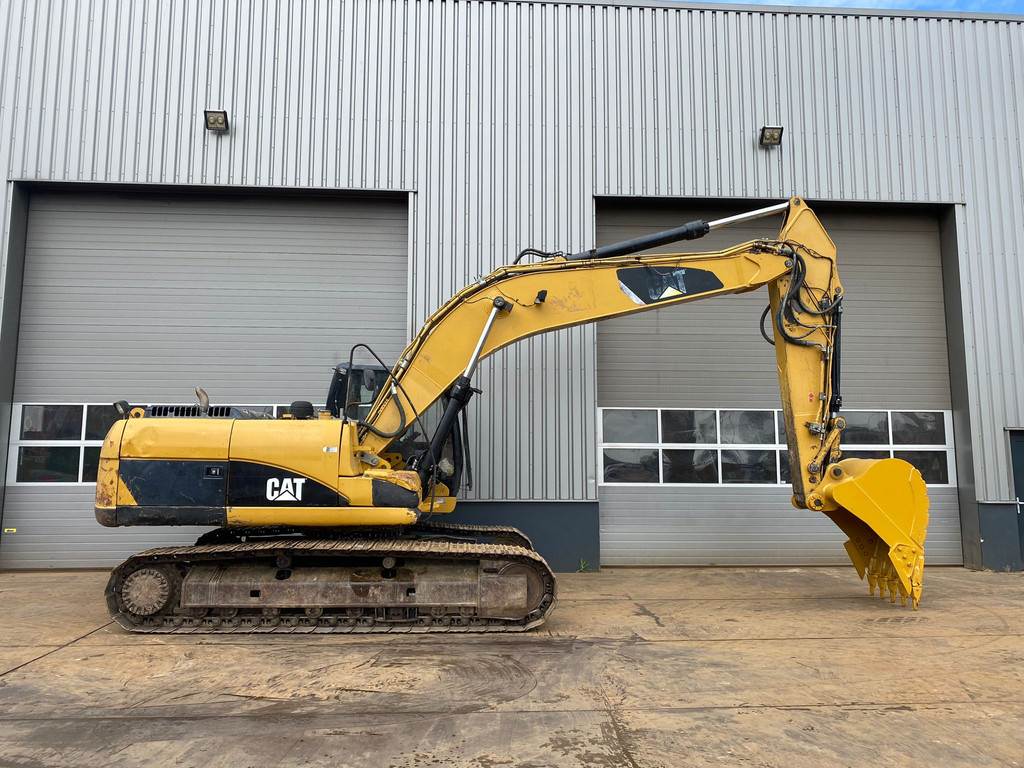 CAT 323DL - New original Caterpillar bucket with teeth