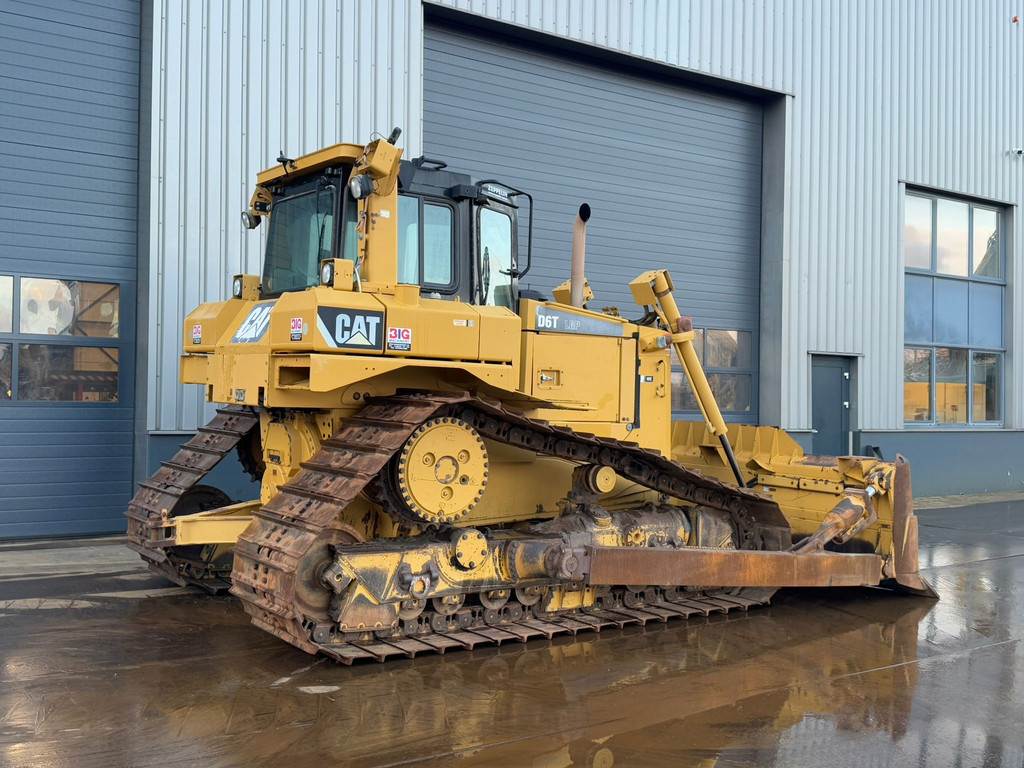 CAT D6T LGP