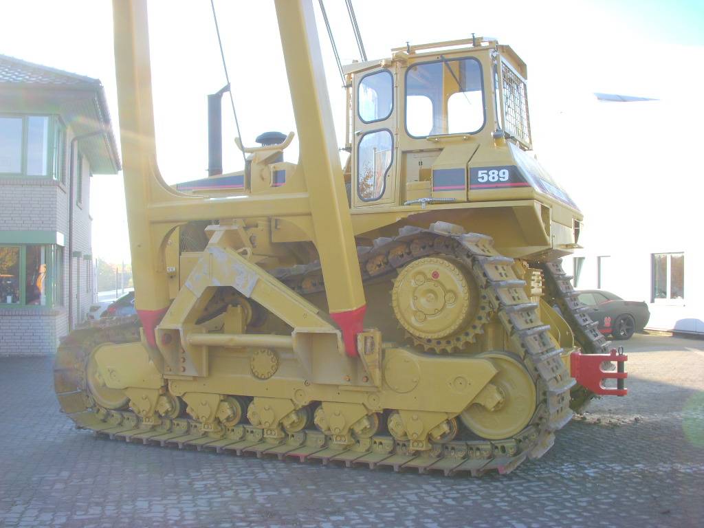 CAT 589 105 t Hubkraft 8x PIPELAYER MIETE / RENTAL