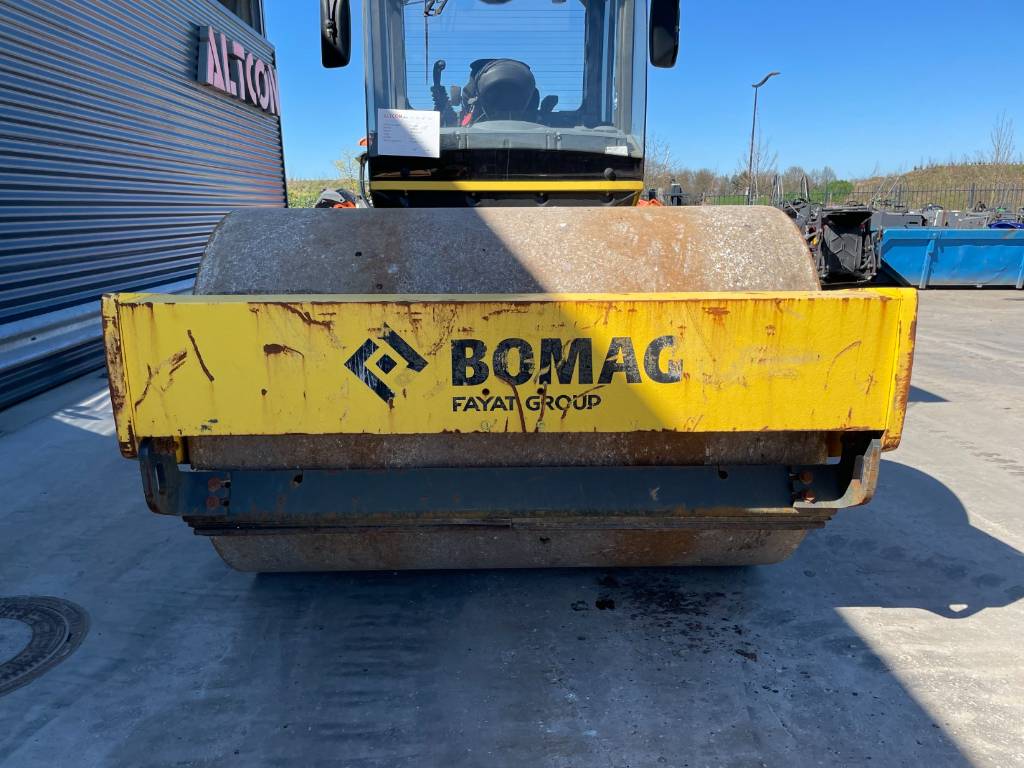 Bomag BW 213 D-5