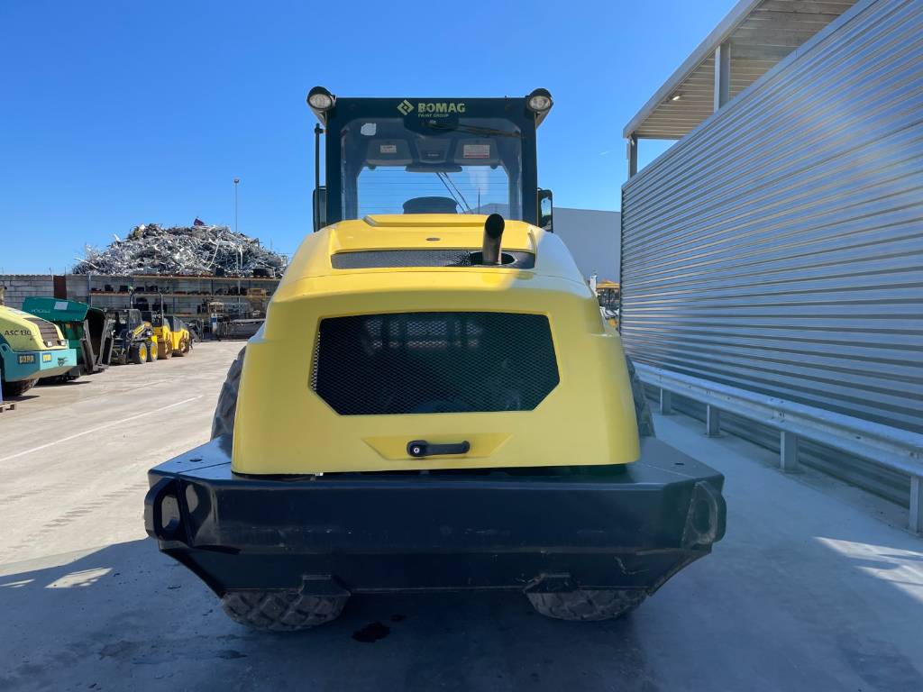 Bomag BW 213 D-5