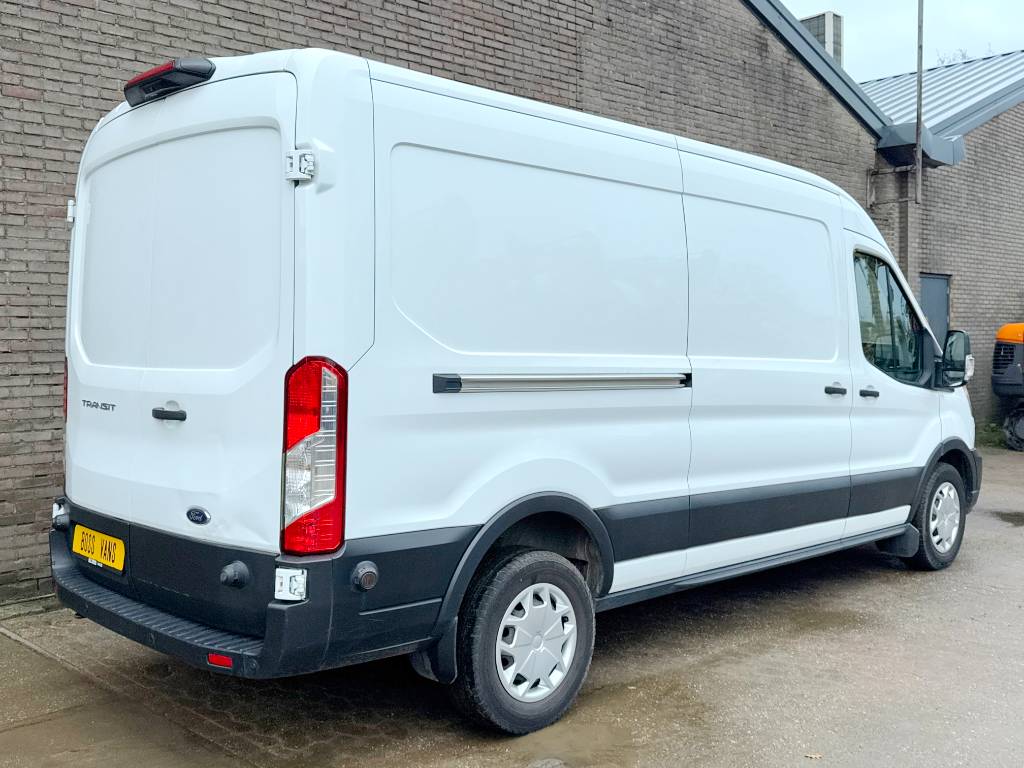 Ford Transit 185hp - Automatic Lane Assist Parking Heat