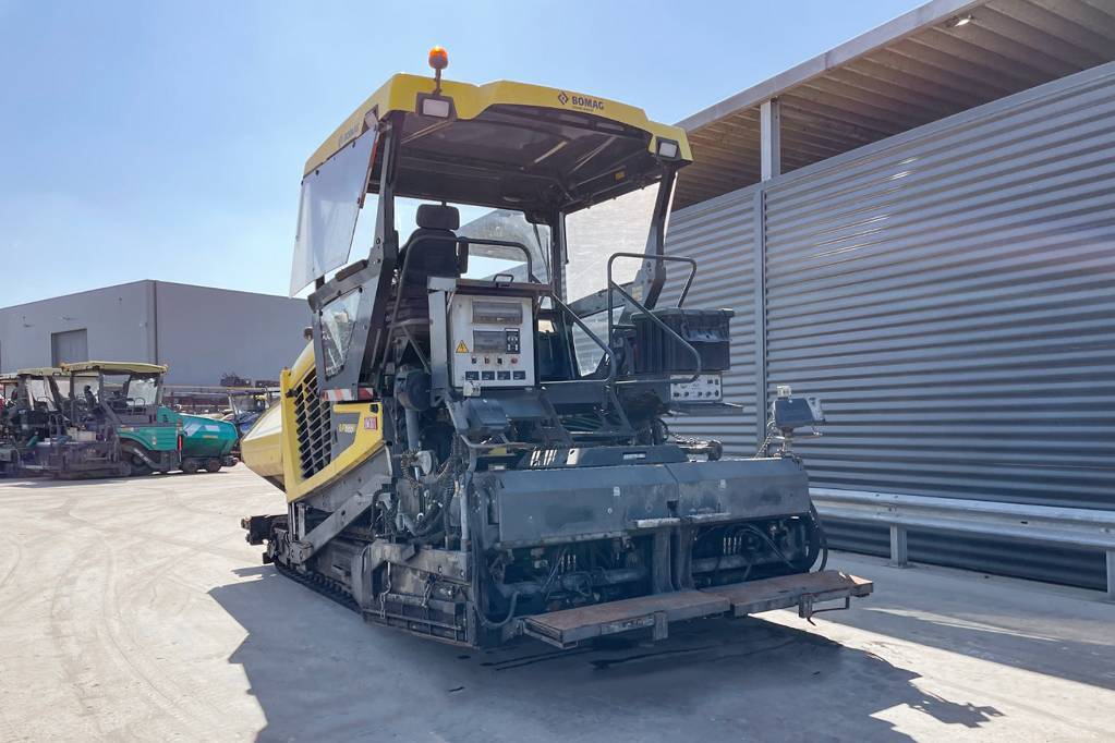 Bomag BF 700 C-2