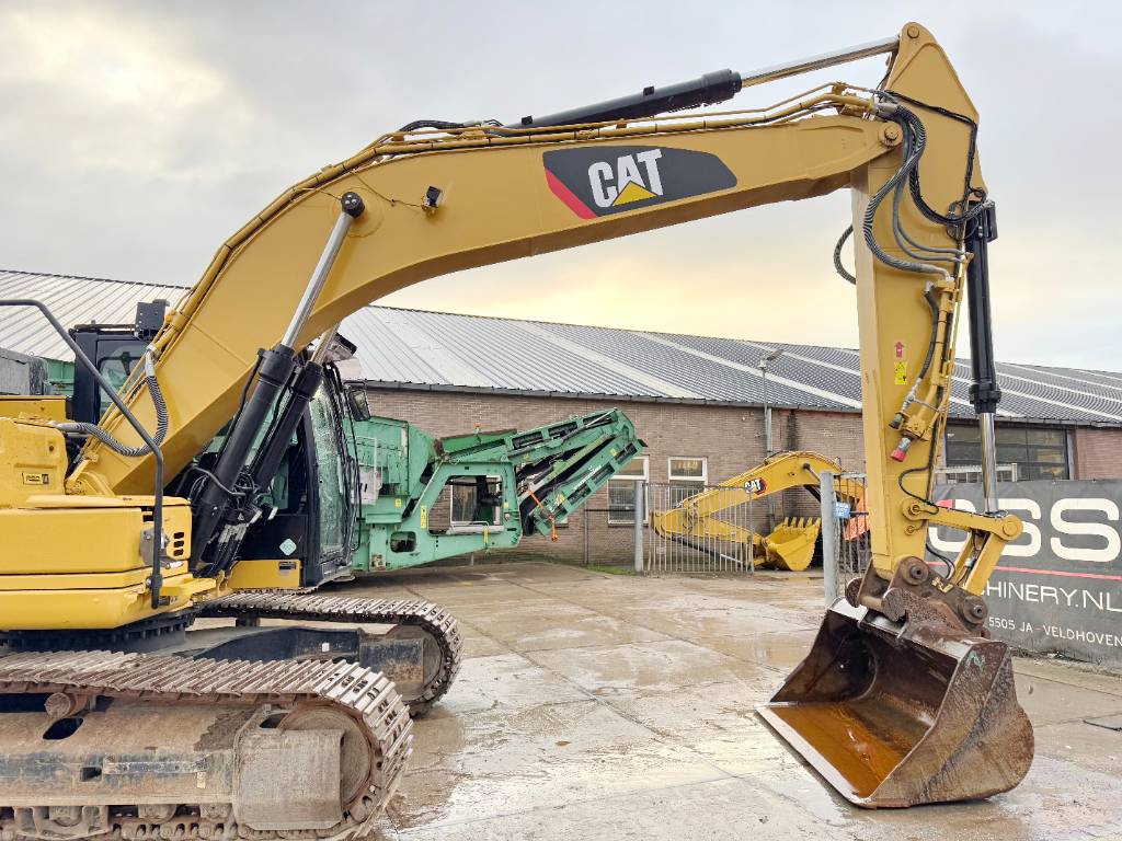 CAT 323FL Z-Line Full Electric - 300kWh Capacity