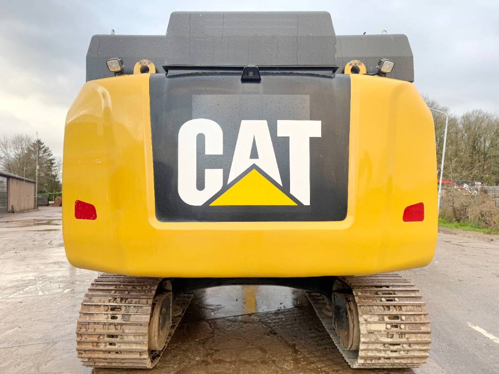 CAT 323FL Z-Line Full Electric - 300kWh Capacity