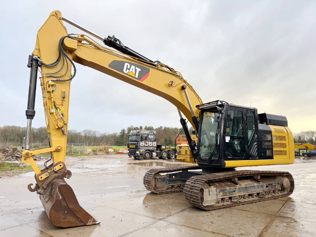 CAT 323FL Z-Line Full Electric - 300kWh Capacity