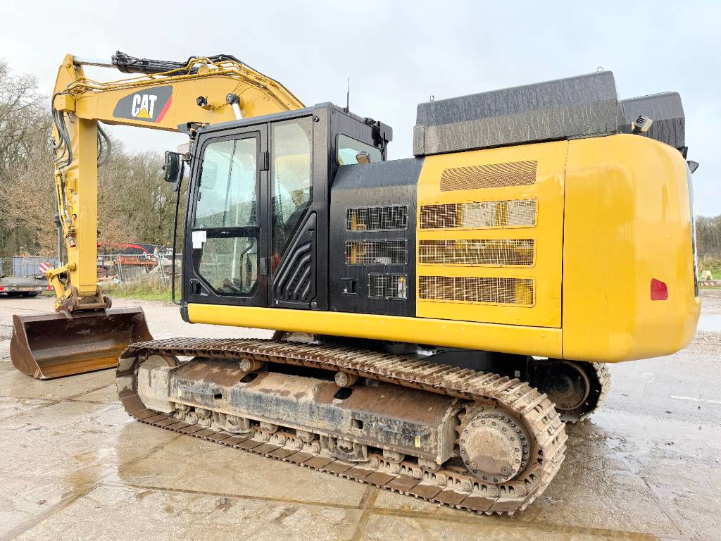 CAT 323FL Z-Line Full Electric - 300kWh Capacity