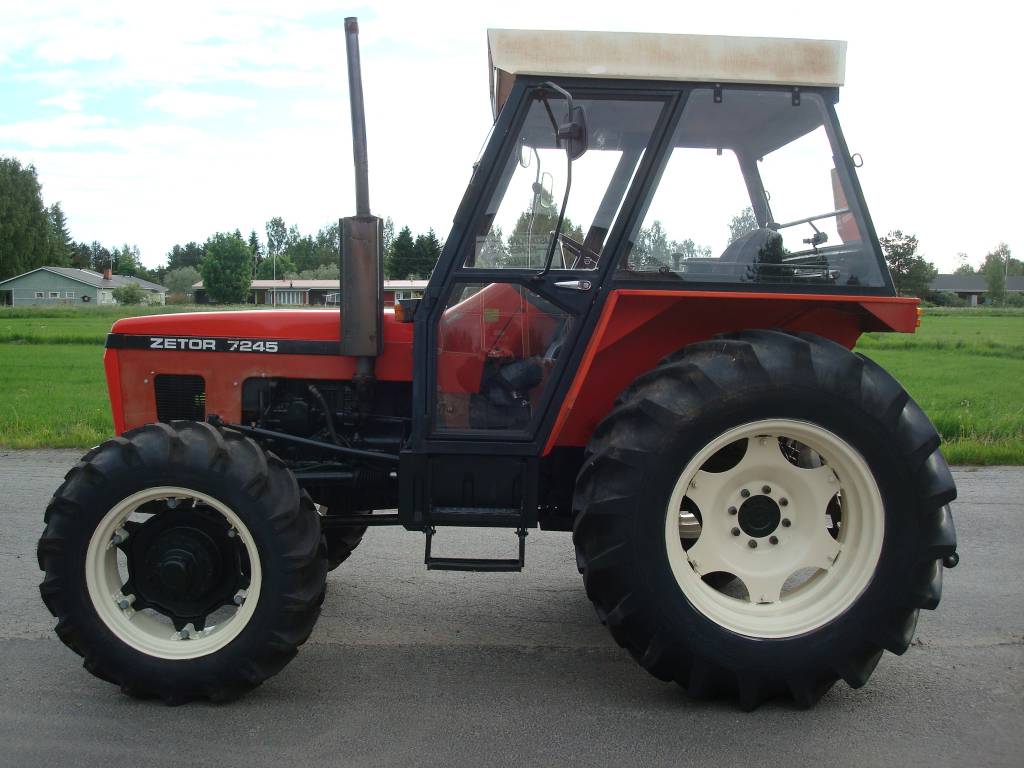 Zetor 7245 - Year: 1985 - Tractors - ID: 2BB8100F - Mascus USA