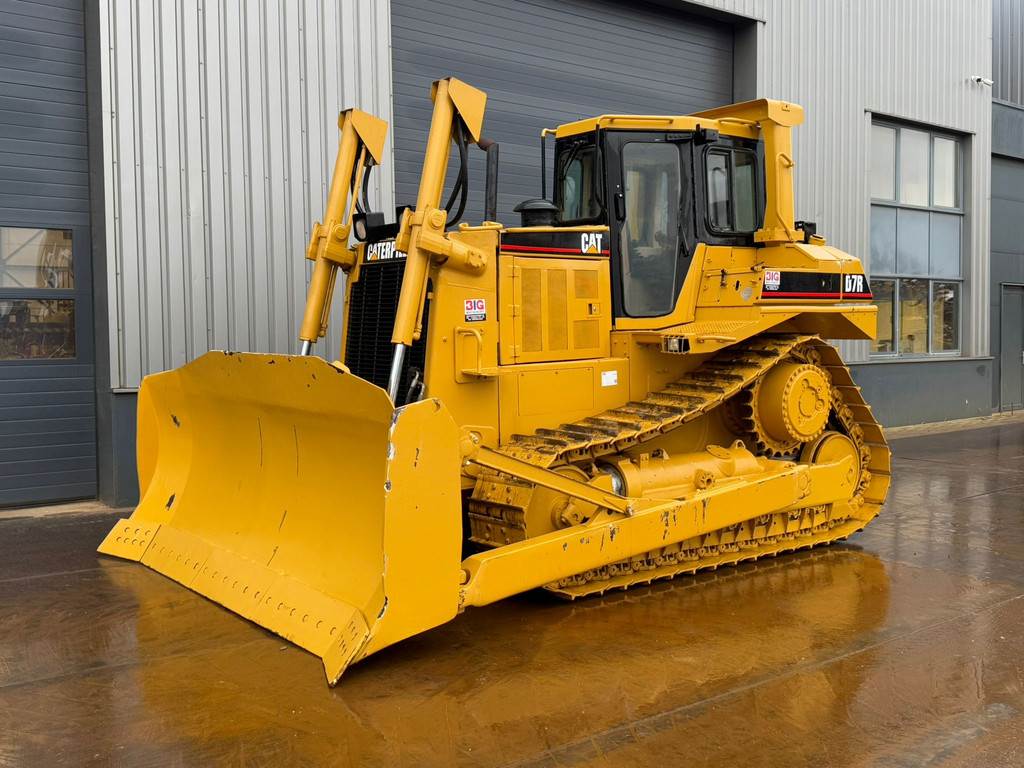 CAT D7R