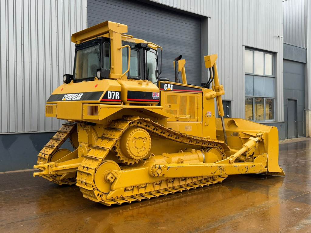 CAT D7R