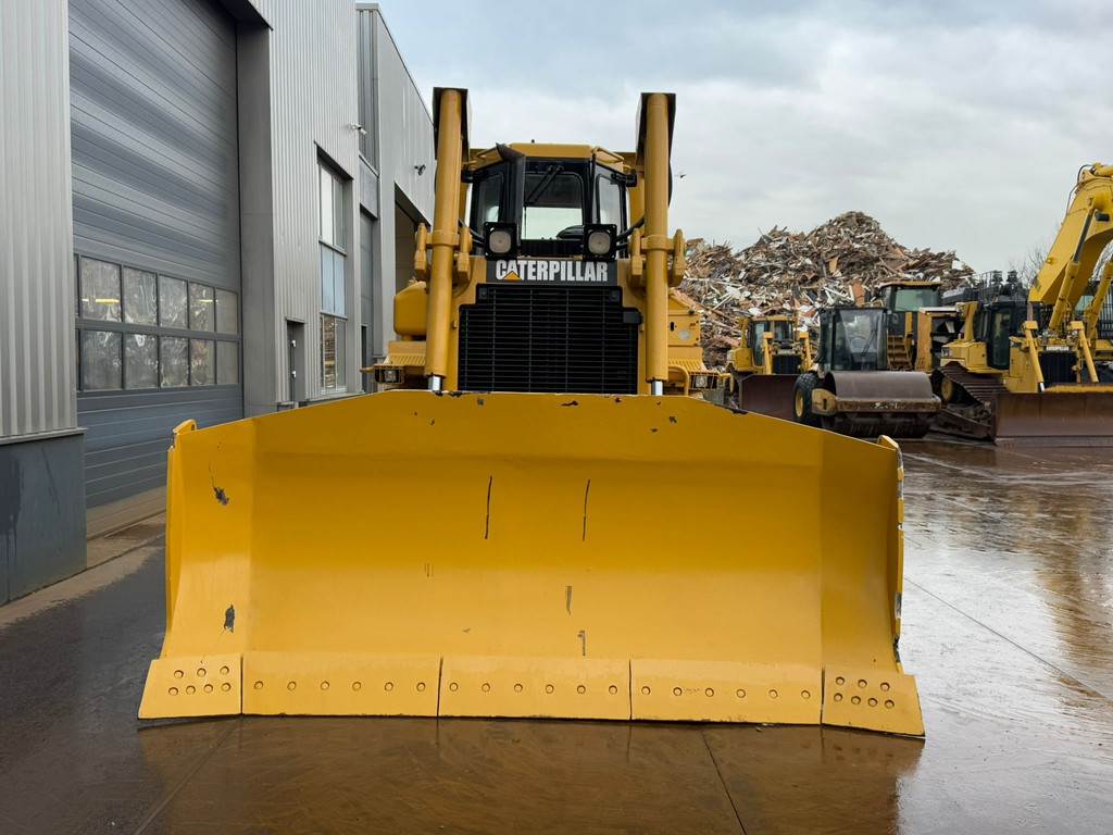 CAT D7R