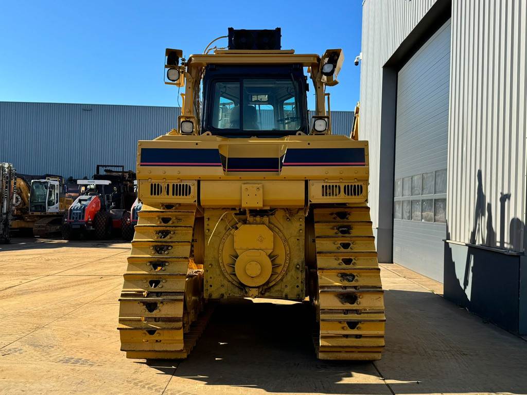 CAT D8R