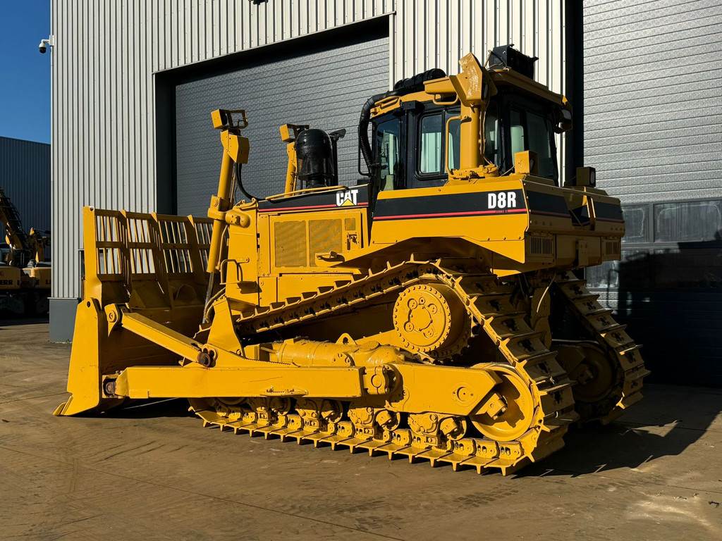 CAT D8R