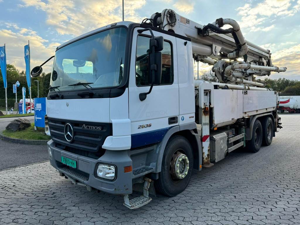 Mercedes-Benz Actros 2636 6x4 with Schwing 31XT P 2023 31m Concr