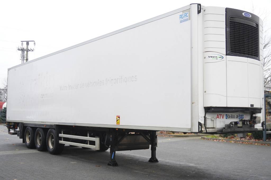 Lamberet refrigerated semi-trailer / Bitemperature