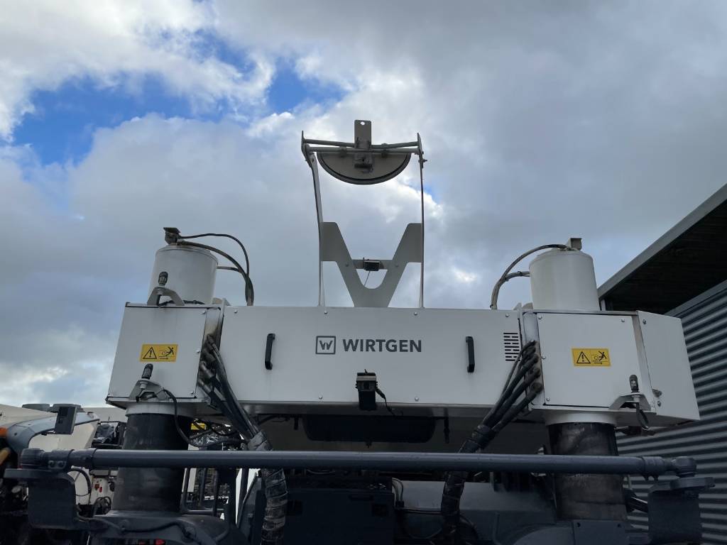 Wirtgen WR 2400