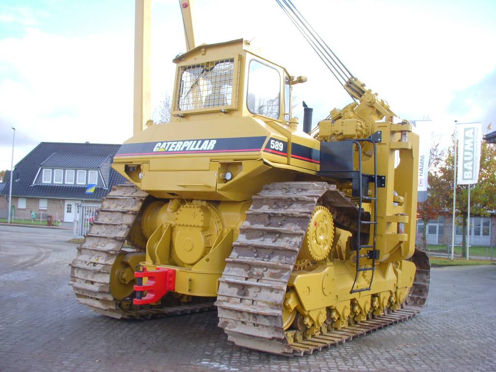 CAT 589 105 t Hubkraft 8x PIPELAYER MIETE / RENTAL