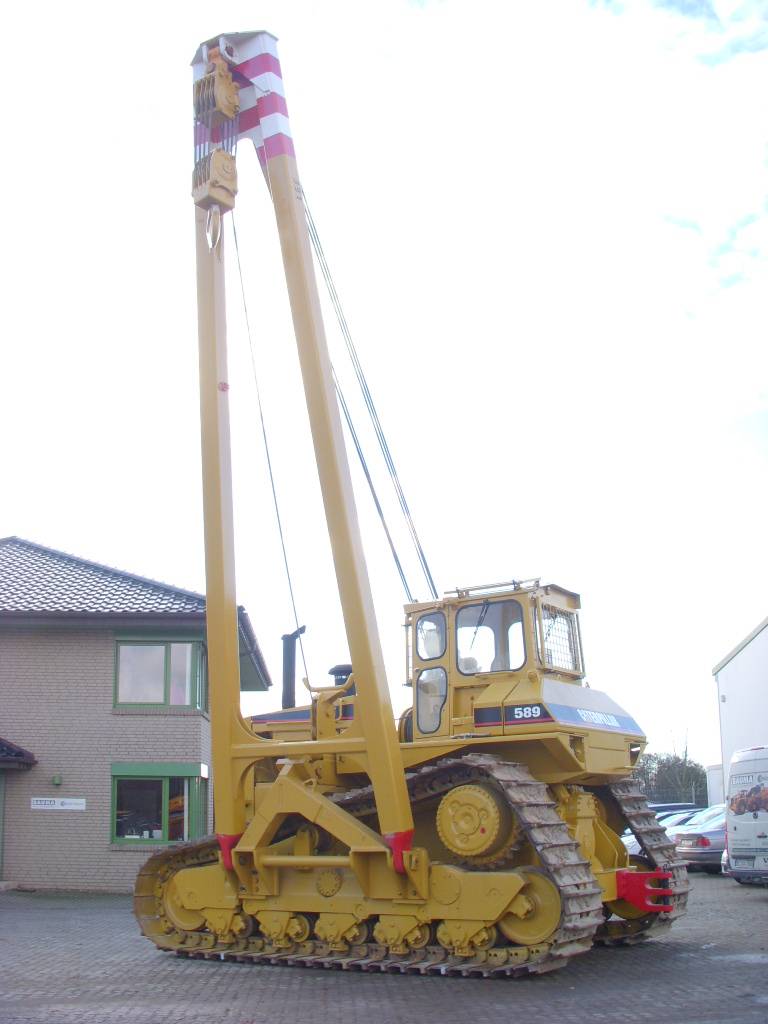 CAT 589 105 t Hubkraft 8x PIPELAYER MIETE / RENTAL