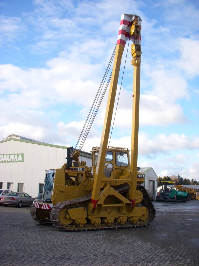 CAT 589 105 t Hubkraft 8x PIPELAYER MIETE / RENTAL