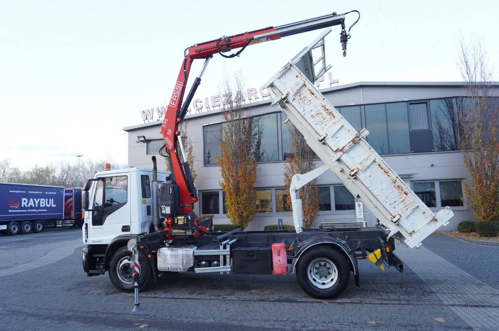 Iveco Eurocargo 160-250 E6/ HDS Fassi / wywrotka 3-str.