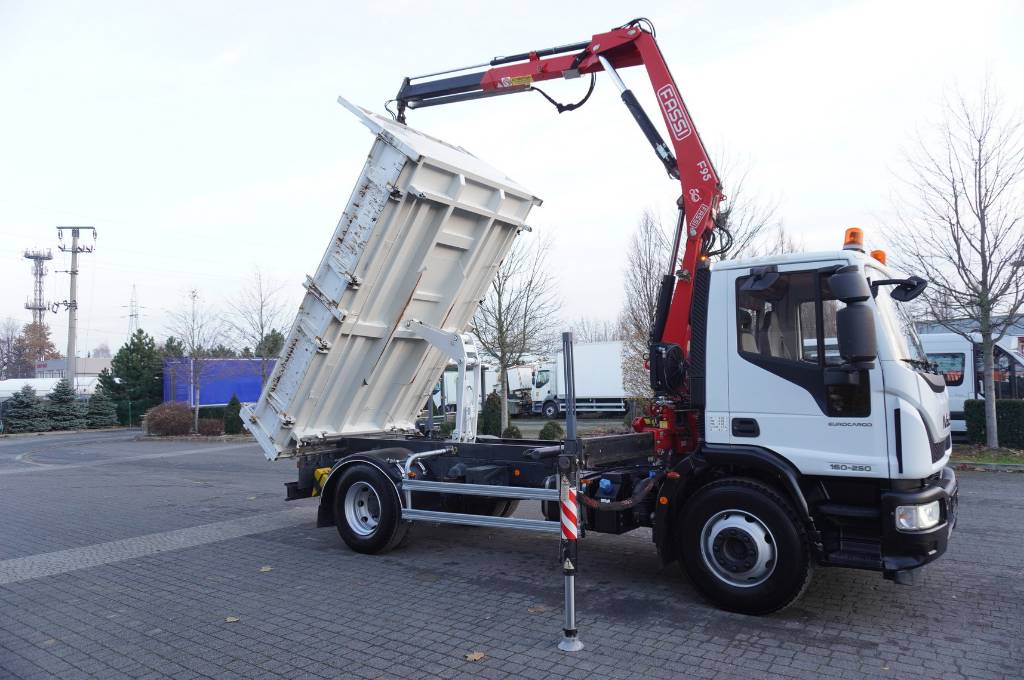 Iveco Eurocargo 160-250 E6/ HDS Fassi / wywrotka 3-str.