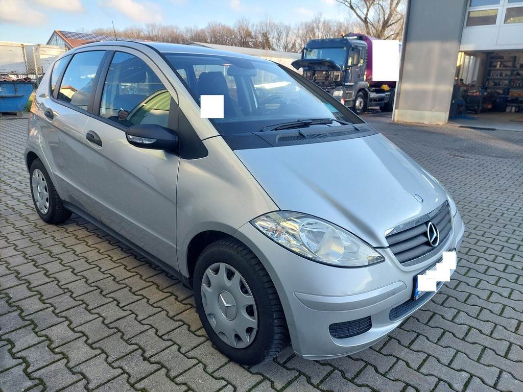 Mercedes Benz a160