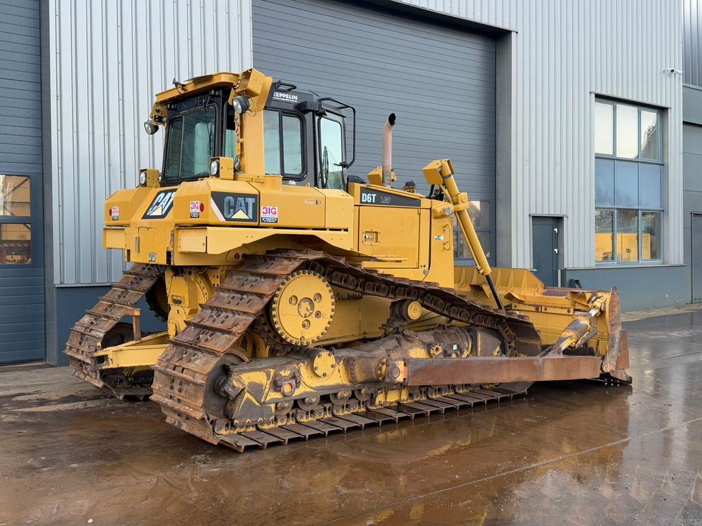 CAT D6T LGP