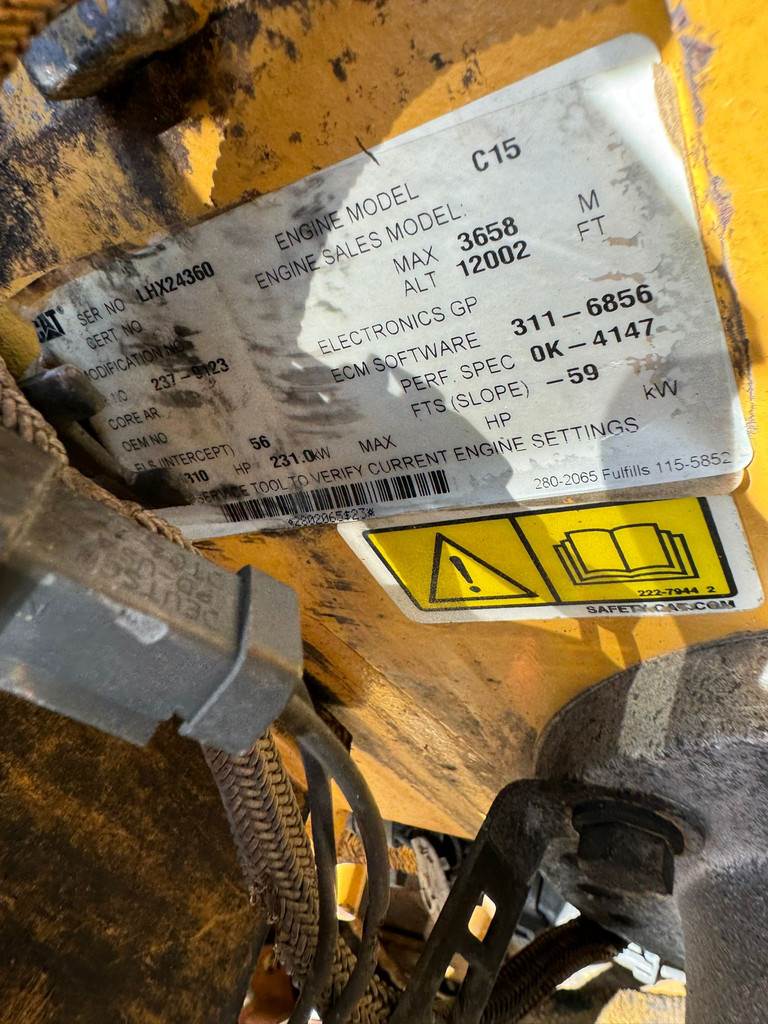 CAT D8T - CE Certifed