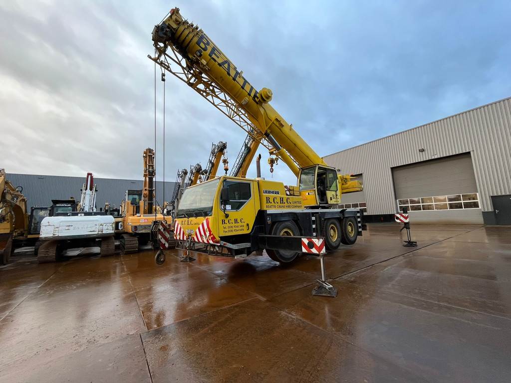 Liebherr LTM1055/1